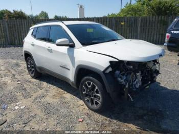  Salvage Jeep Compass