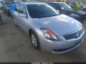  Salvage Nissan Altima