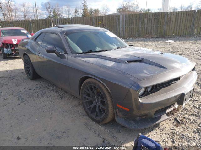  Salvage Dodge Challenger