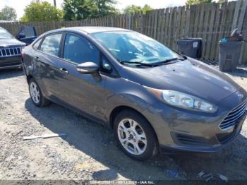  Salvage Ford Fiesta