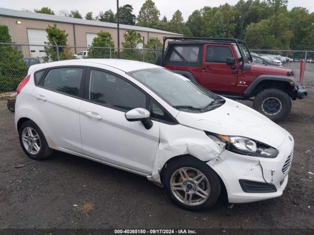  Salvage Ford Fiesta