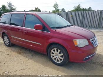  Salvage Chrysler Town & Country