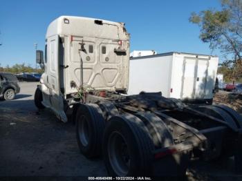  Salvage Freightliner Cascadia 125