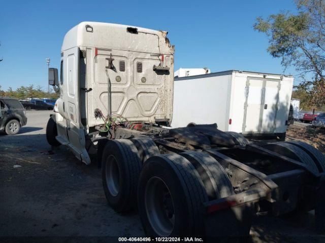  Salvage Freightliner Cascadia 125