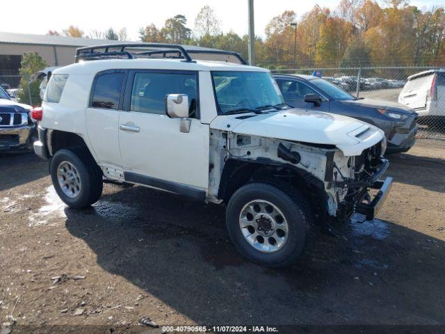  Salvage Toyota FJ Cruiser