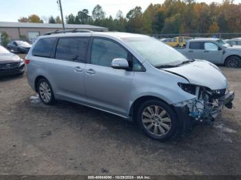  Salvage Toyota Sienna