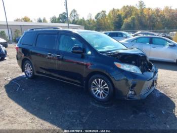  Salvage Toyota Sienna