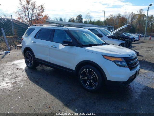  Salvage Ford Explorer