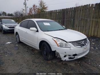  Salvage Nissan Altima