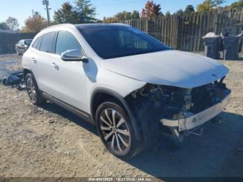  Salvage Mercedes-Benz GLA