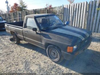  Salvage Toyota Pickup