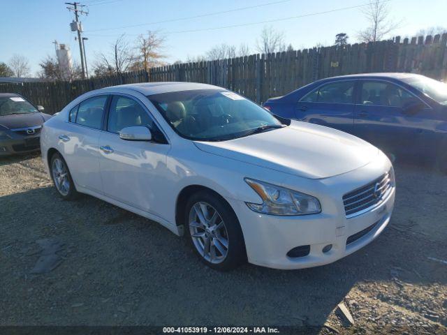  Salvage Nissan Maxima