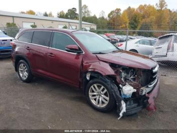  Salvage Toyota Highlander