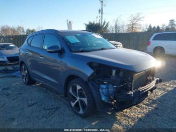  Salvage Hyundai TUCSON