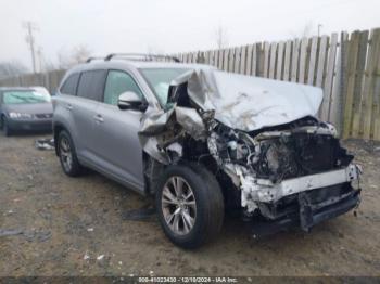  Salvage Toyota Highlander