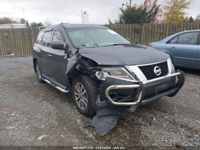  Salvage Nissan Pathfinder