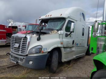  Salvage Freightliner Cascadia 125