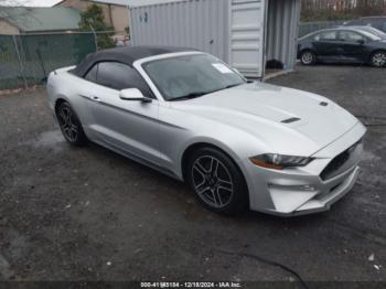  Salvage Ford Mustang