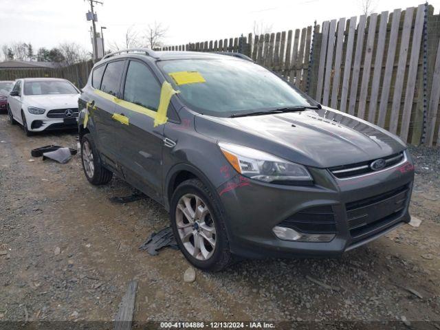  Salvage Ford Escape