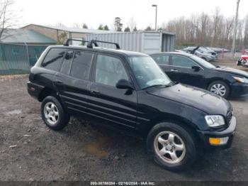  Salvage Toyota RAV4