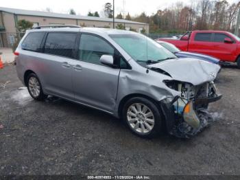  Salvage Toyota Sienna