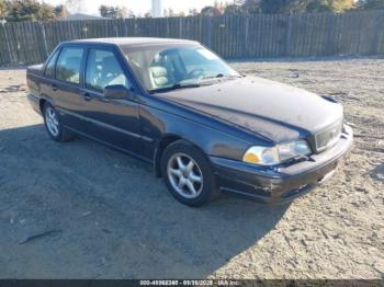  Salvage Volvo S70