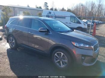  Salvage Kia Sorento