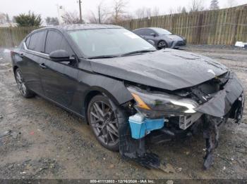  Salvage Nissan Altima