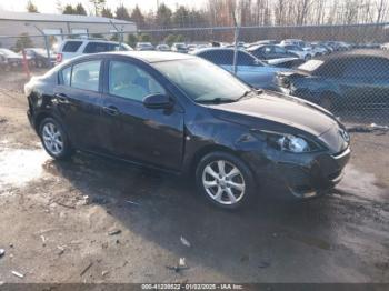  Salvage Mazda Mazda3