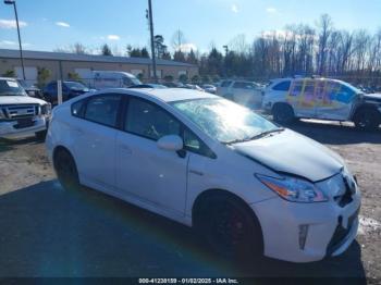  Salvage Toyota Prius