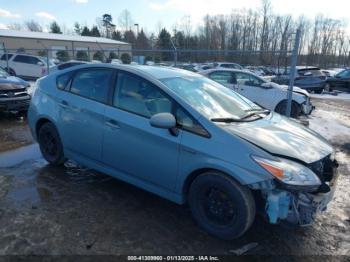  Salvage Toyota Prius