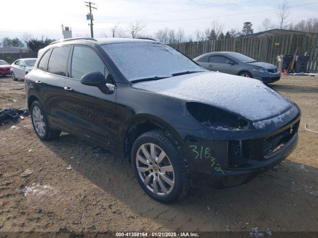  Salvage Porsche Cayenne