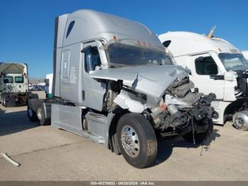  Salvage Freightliner Cascadia 126