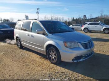  Salvage Chrysler Town & Country