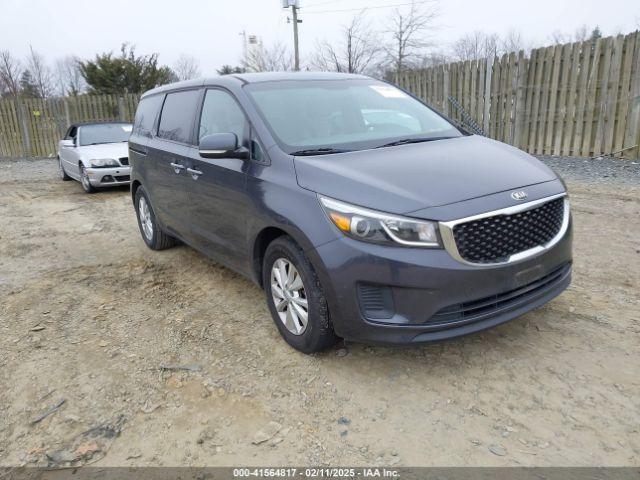  Salvage Kia Sedona