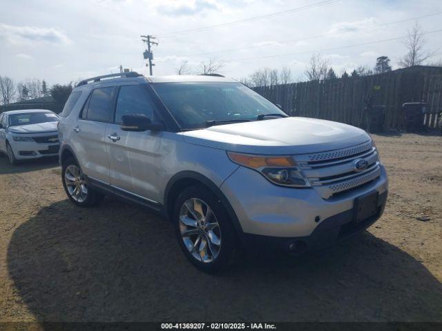  Salvage Ford Explorer