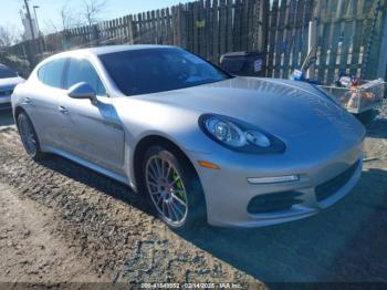  Salvage Porsche Panamera E-hybrid