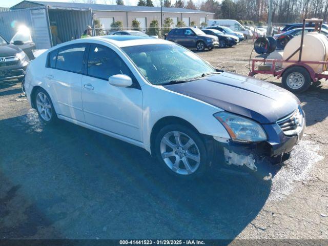  Salvage Nissan Maxima