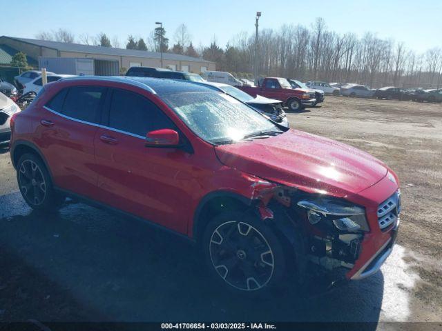  Salvage Mercedes-Benz GLA