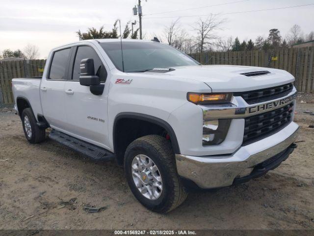  Salvage Chevrolet Silverado 2500