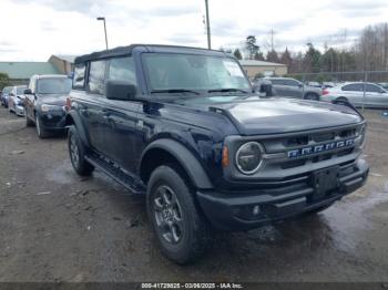  Salvage Ford Bronco