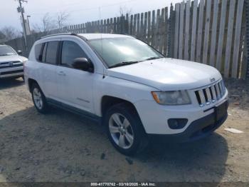  Salvage Jeep Compass