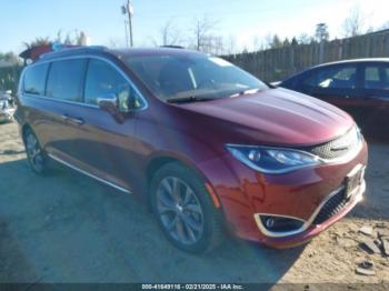  Salvage Chrysler Pacifica