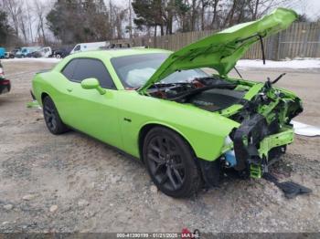  Salvage Dodge Challenger