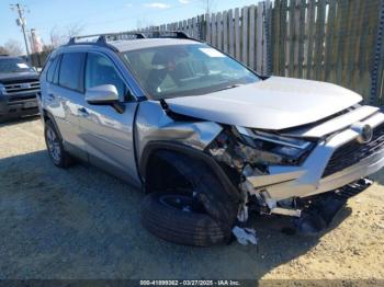  Salvage Toyota RAV4