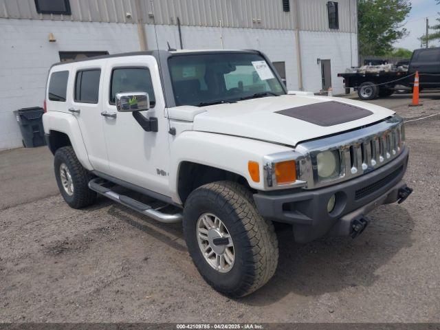  Salvage HUMMER H3 Suv