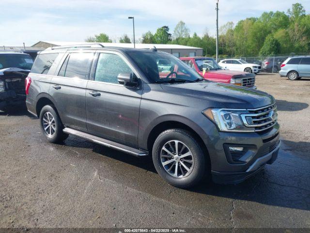  Salvage Ford Expedition