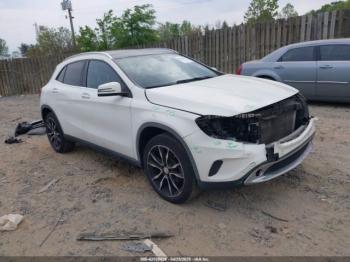  Salvage Mercedes-Benz GLA