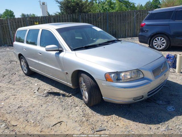  Salvage Volvo V70