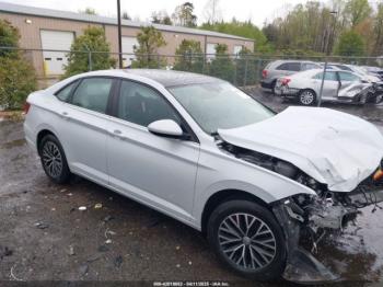  Salvage Volkswagen Jetta
